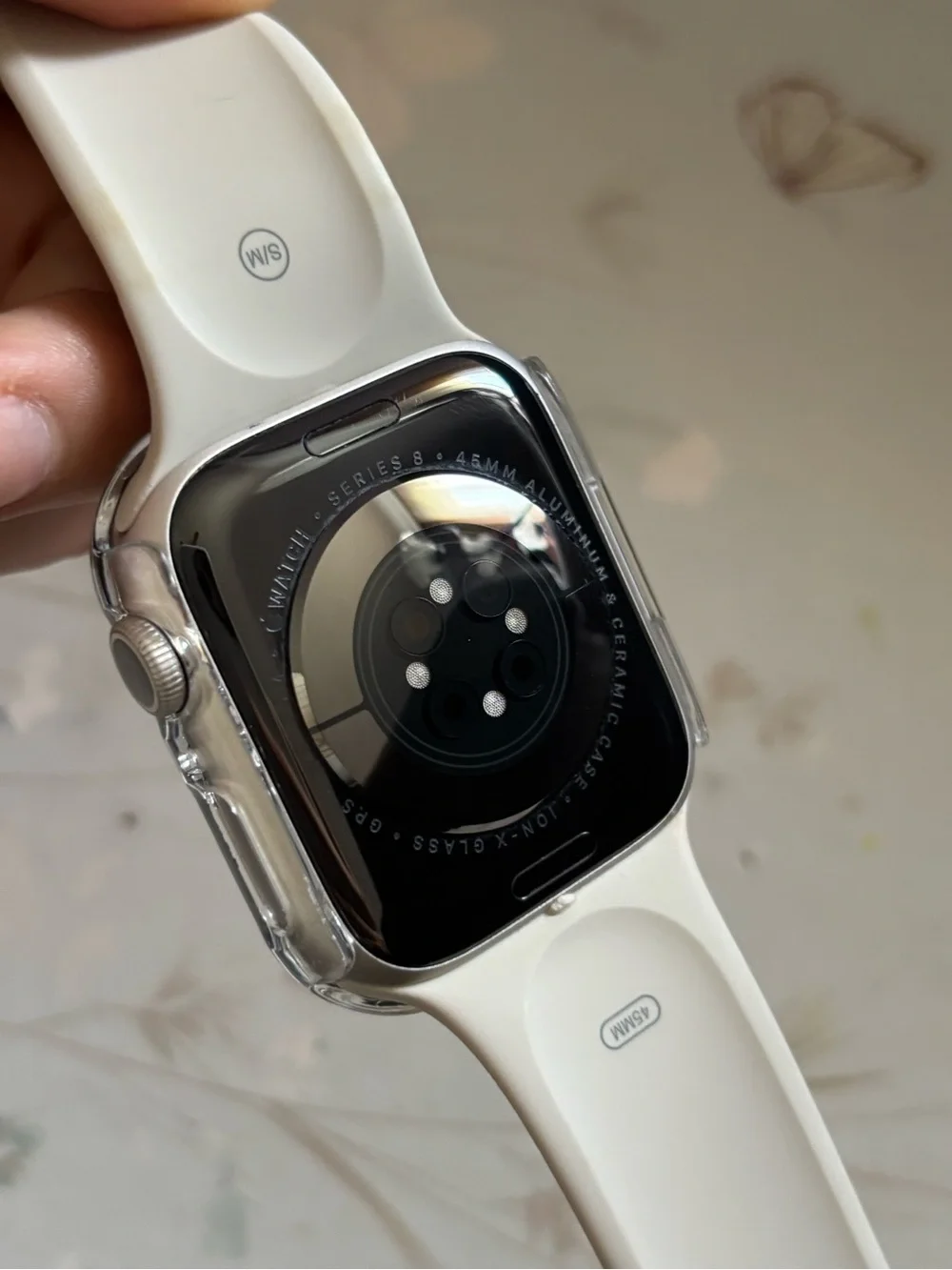 Apple Watch Series 8 (45mm) GPS – Aluminio Starlight
